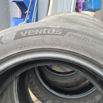 Hankook 215 55 R17 94w - 4