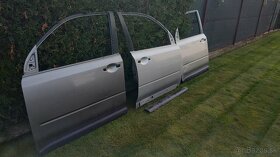Nissan X-Trail II 2 T31 2007 - 2014 - predne dvere - 4