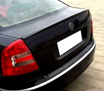 SKODA OCTAVIA II spoiler kridlo lipko na kufor - 4