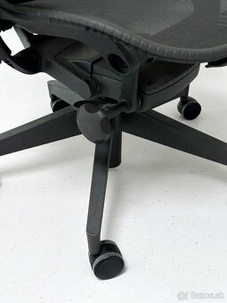 Herman Miller - Mirra 2 butterfly - 4