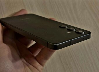 Samsung Galaxy S24 256gb  cena plati iba do 15.11 sobota - 4