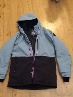 Lyziarska bunda a nohavice - 4