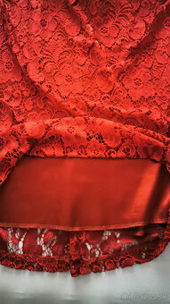 Predám dámske spoločenské šaty - 4