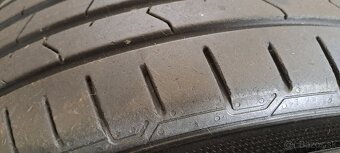 Predám 4ks slušné letné pneumatiky 195/65r15-91H Hankook - 4