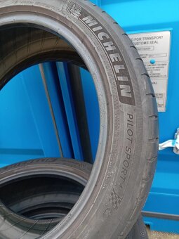225/45R18 95Y Michelin Pilot sport 4 - 4