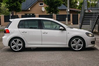 Volkswagen Golf 1.4 TSI 160k Highline DSG - 4