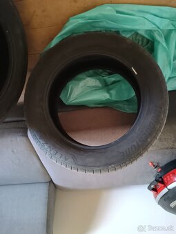 Bridgestone Alenza 255/55 R19 - 4