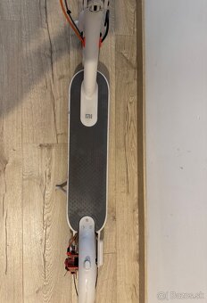 Xiaomi Mi Electric Scooter 3 - 4