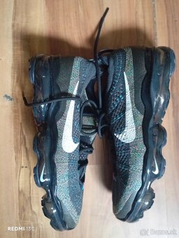 NIKE VAPORMAX - 4