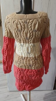 svetrikové šaty Made with Love - 4