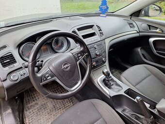 Opel Insignia 1.8 - 4