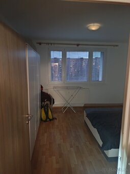 2 izbový byt na sídlisku Mier s logiou - 4