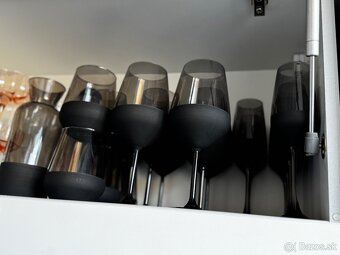 Mobelix cierne pohare - 4