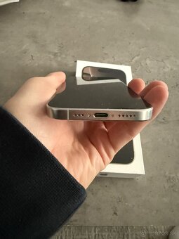 Iphone 15pro 128gb biely titán - 4