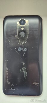Mobilny telefon LG K10 - 4