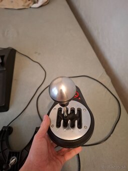 Herný volant Thrustmaster t300, riadiaca páka TH8A - 4