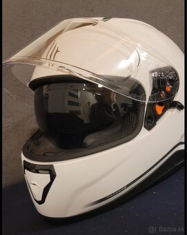 Prilba na motorku - 4
