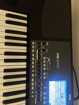 Predavam Korg pa 600 - 4