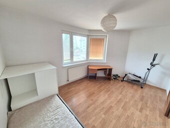 3-izbový byt s balkónom / 75 m2 / - Kysucké Nové Mesto - 4
