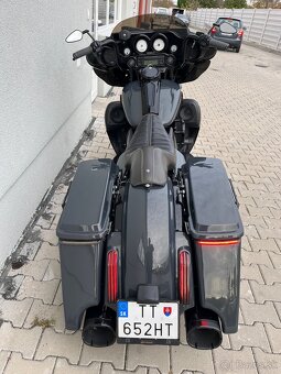 HARLEY DAVIDSON FLHX STREETGLIDE - 4