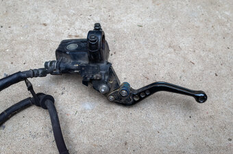 Honda CBR600 F4i (2001–2006) – Predná brzda Nissin - komplet - 4