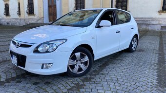 Hyundai i30 1,4(16v77kw) - 4