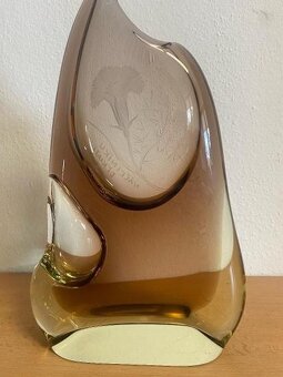 Váza z hutného skla. - 4