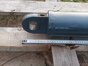 Hydraulický piest 1540mm - 4
