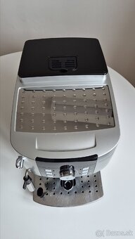 2021 Kávovar DeLonghi Magnifica S - 4
