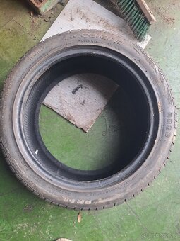 Pneu celoročne 235/45 R17 - 4