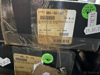 Fox racing tlumice pro Wrangler TJ - 4