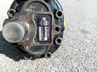 Hydraulické zubove cerpadlo iso - 4