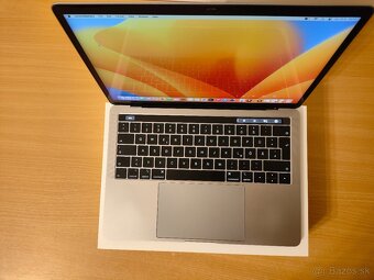 MacBook Pro 13 2018 | i5 • 8GB • 512GB SSD - 4