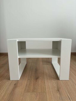 Konferenčný stolík - 4