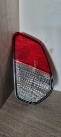 Nárazník zadný + svetlo Mitsubishi Outlander 2017 - 4