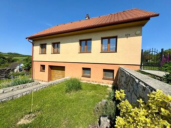 4 IZBOVÝ RD S GARÁŽOU, POZEMOK 960M2, BREZOVÁ POD BRADLOM - 4