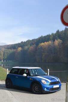 COOPER S R56 - 4