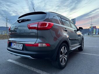 Kia Sportage 1.7CRDi Platinum kúp. SK - 4