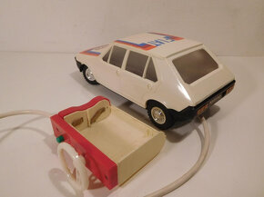 Predám hračku fiat ritmo turbo ites - 4