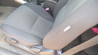 Toyota Rav 4 11/2004 Motor 2.0vvti STK do 11/2026 SPZ ČR-dep - 4