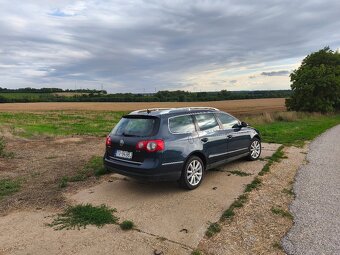 Volkswagen Passat - 4