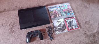 Ps3 super slim s hrami - 4