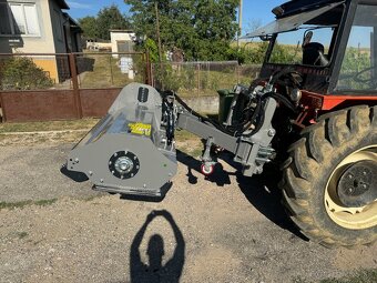 Priekopový mulčovač za traktor JANSEN AGF-160 - 4