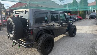 Jeep Wrangler 3.6L V6 VVT Rubicon A/T - 4