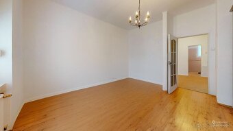 Rodinný dom s dvoma bytovými jednotkami a záhradou v obľúben - 4