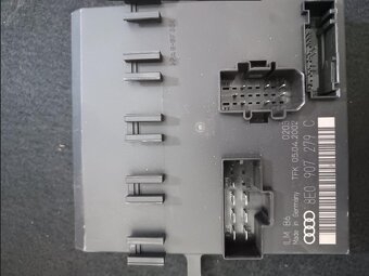 Riadiaca jednotka svetiel stieračov audi a4 b6 b7 - 4