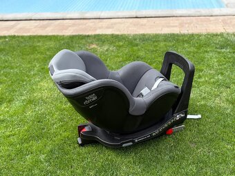 Predám Britax Romer Swingfix M i-Size 9-18 kg - 4
