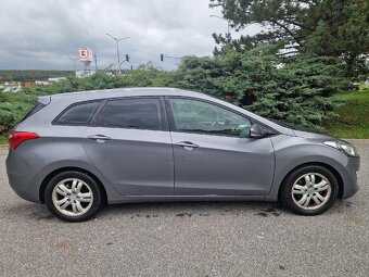 Hyundai i30 1.6CRDI 94kw - 4