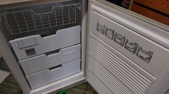 kombinovana chladnicka Calex CM345 - 4