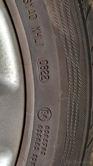 225/50r17 - 4